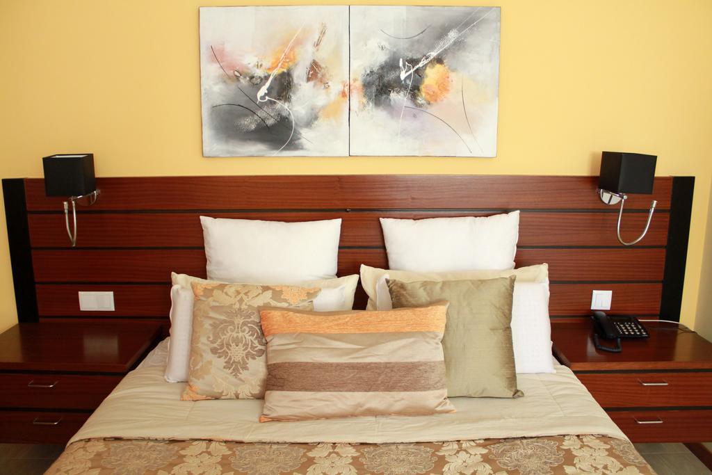 Bed and Breakfast Mindelo Residencial Habitación foto